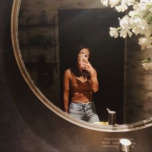 ➖ meet your posher ➖